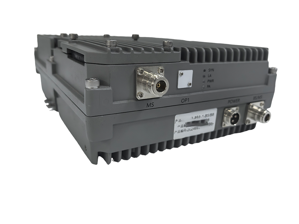  连平三频手机信号接收器2000㎡