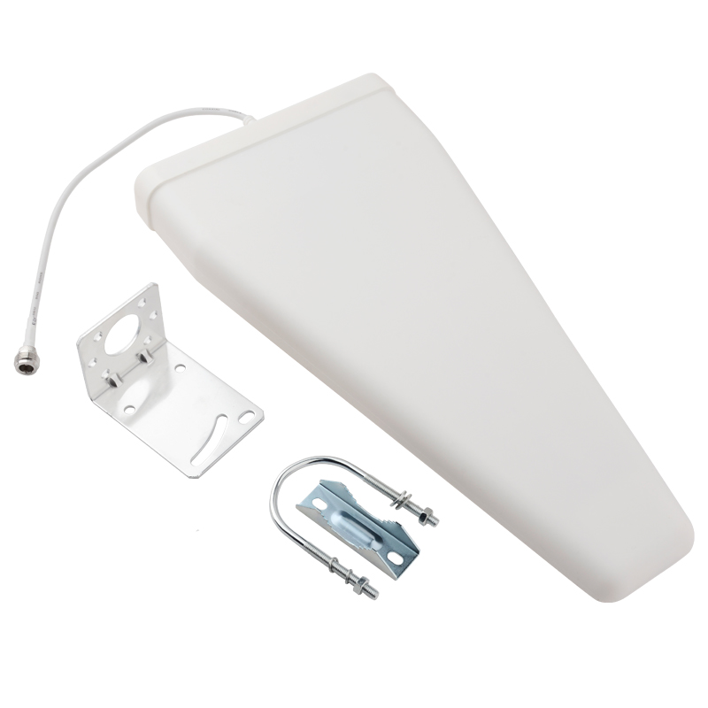  连平对数周期天线定向接收发射700-3700MHz